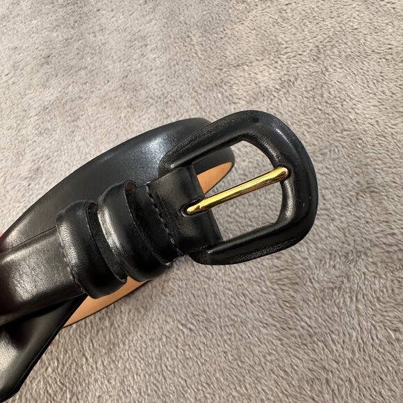 Nordstrom Belt Black Italian Calfskin Leather MEDIUM Black Buckle Thin - Picture 2 of 7